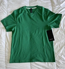 New Lululemon Zeroed In Short-Sleeve Shirt - Rainforest Green - Size Small