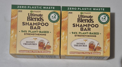 2 x Garnier Ultimate Blends Honey Treasures Strengthening Shampoo Bar 60g