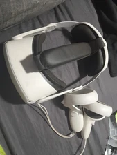 Meta Oculus Quest 2 All-In-One VR Headset - White 128GB