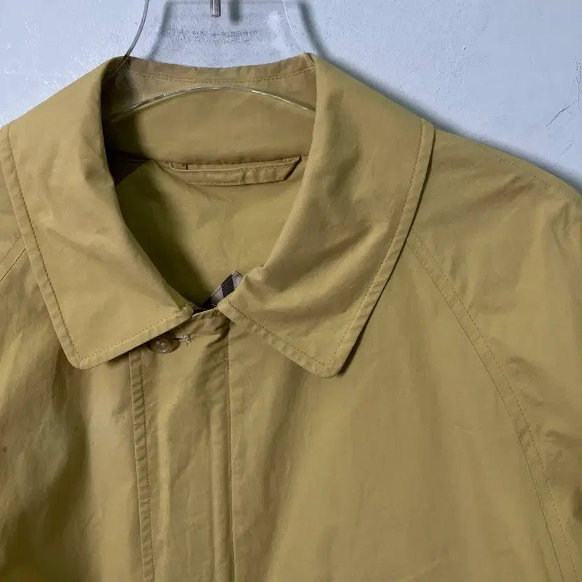 Burberry Cotton Blue Jacket, Used with One Button Missing thumbnail 6