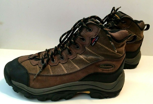 mens insulated hiking boots