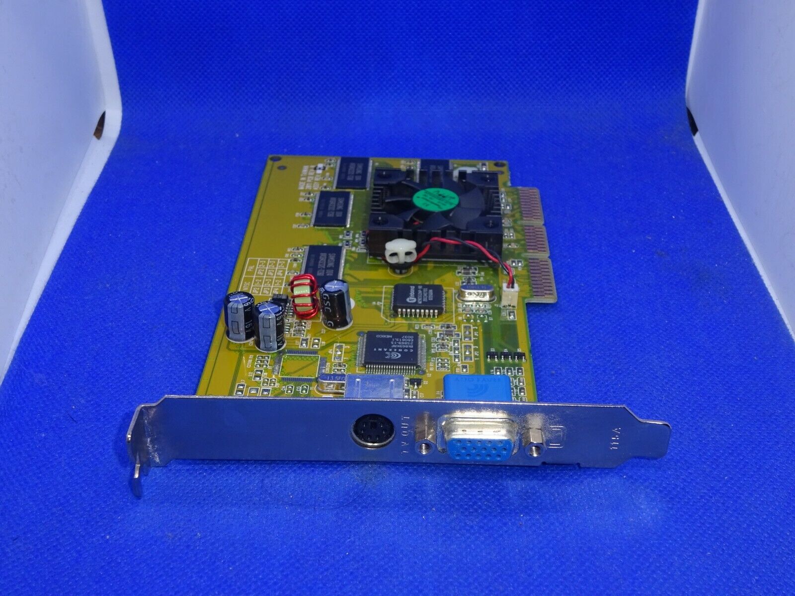 Picture 3 of 4