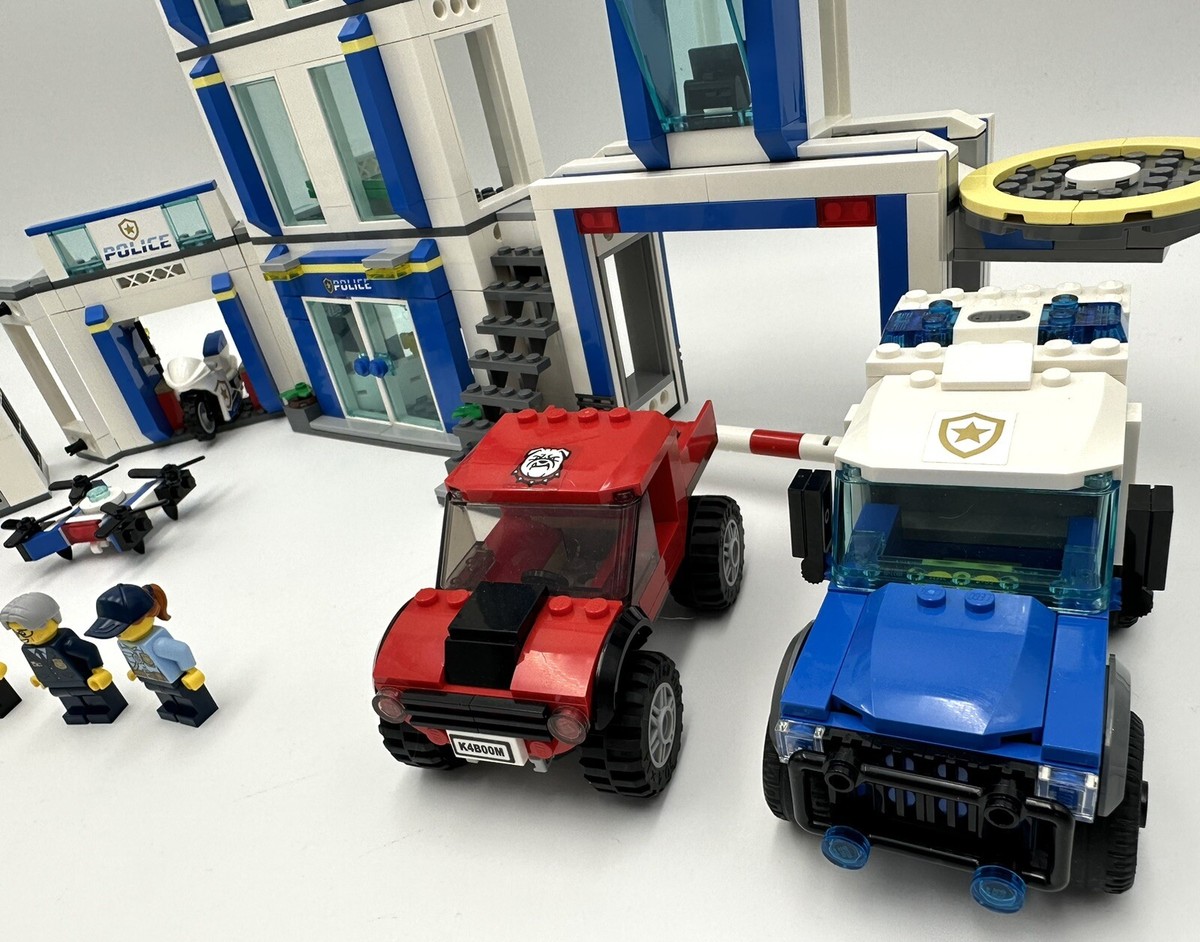 Police Car Lego 60246 Review Lego 60246 Big Police Station Lego