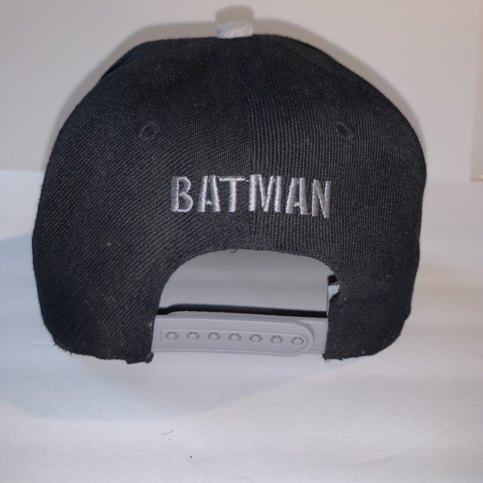 BATMAN CLASSIC LOGO ADJUSTABLE SOLID BLACK SNAPBA… - image 2