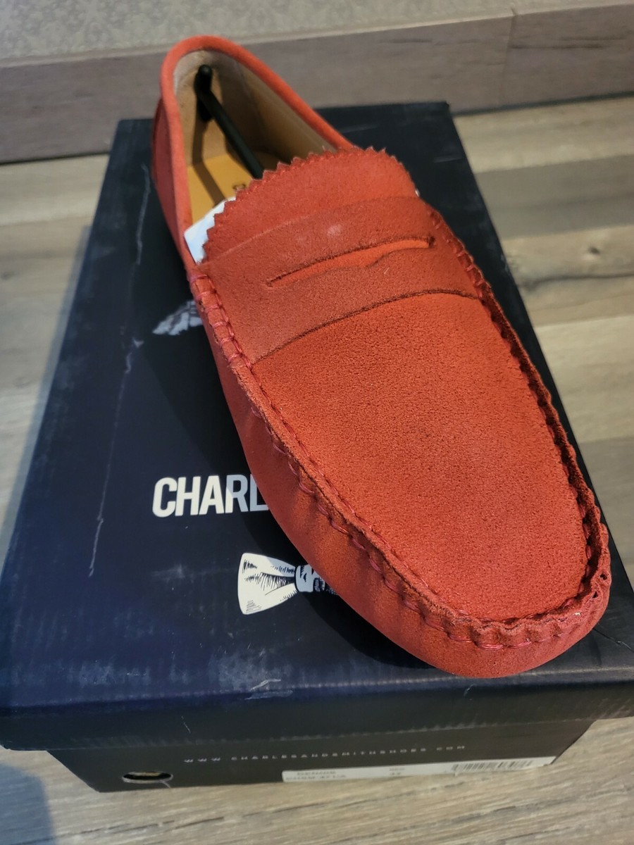 CHARLES SMITH Chaussures bateau mocassins DENNIS rouge vieilli Taille 42 - Main Image