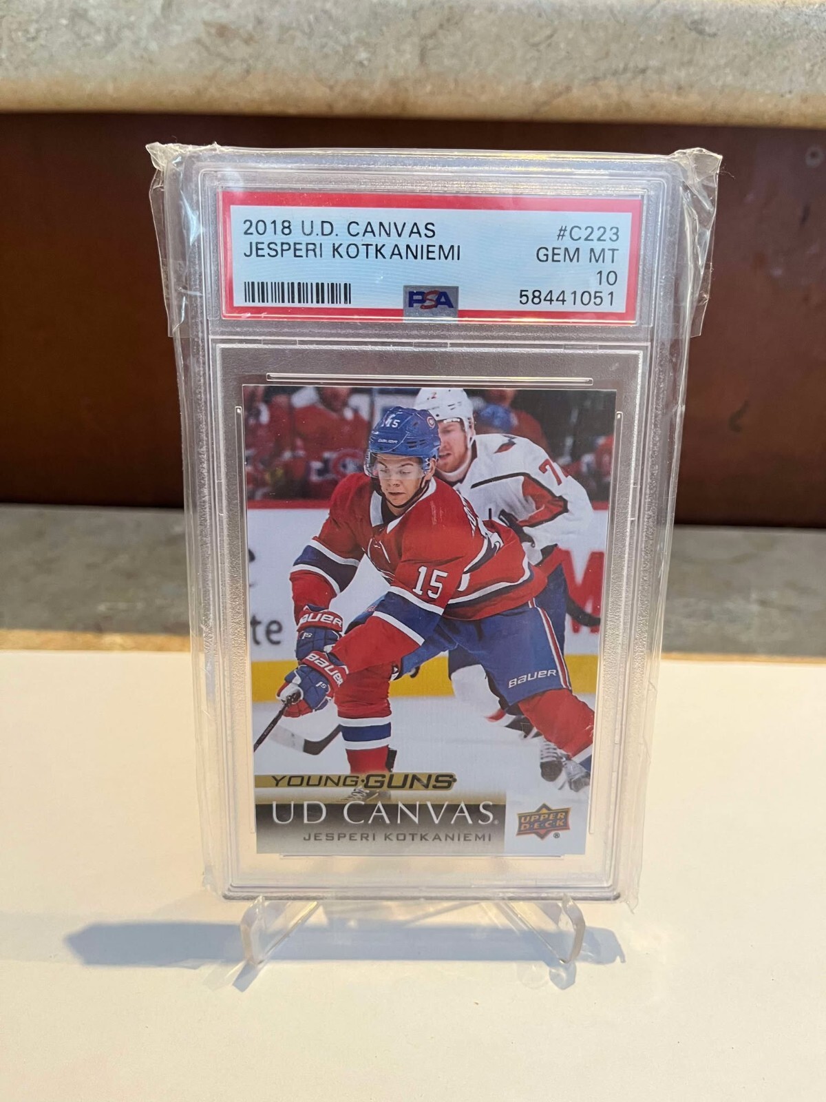 Jesperi Kotkaniemi 2018-19 UD Young Guns Canvas #C223 RC Rookie PSA 10 GEM