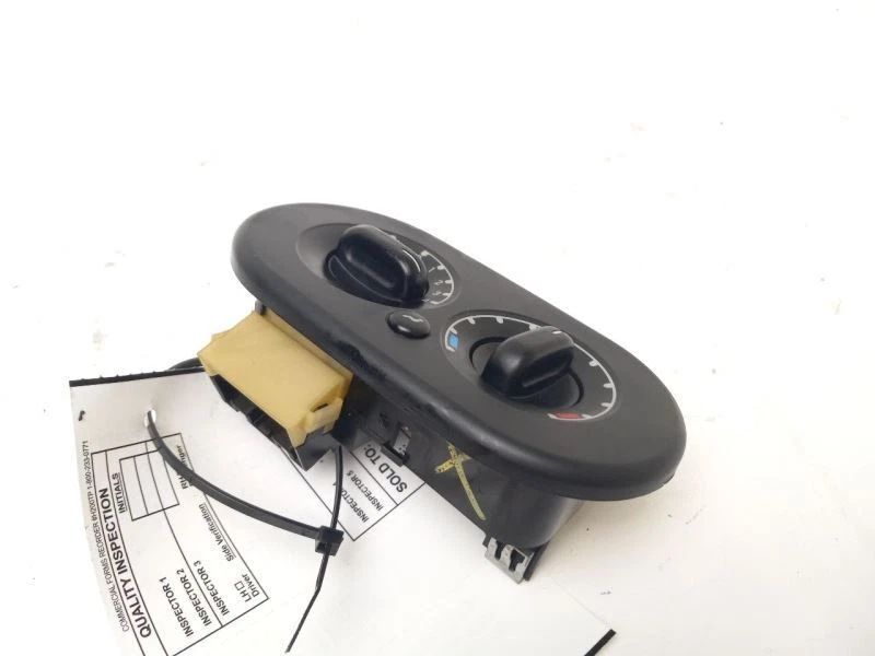 Ford Explorer 2002-2005 control de temperatura consola delantera Foto 4 de 4
