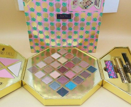 Tarte Sweet Escape Collectors Set Let's Flamingle Brush Set & Pineapple Throne - Picture 3 of 10