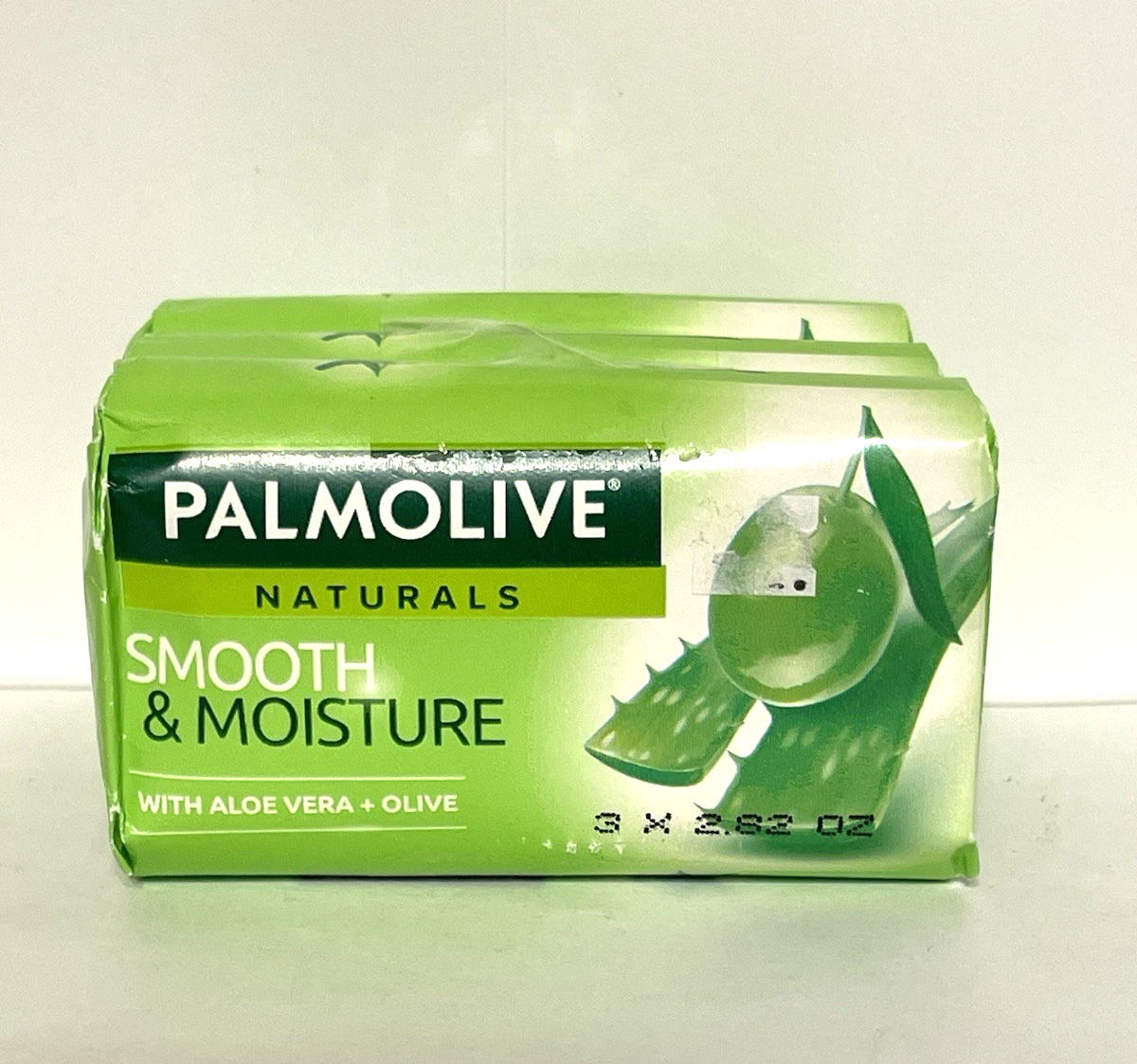Palmolive Smooth & Moisture Aloe Vera + Olive Hand Soap 3 Bars 80g per bar New