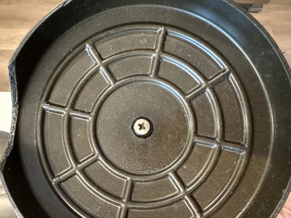 Jarra de café Presto de acero inoxidable años 50 mediados de siglo moderna mango de baquelita EE. UU. Foto 3 de 4