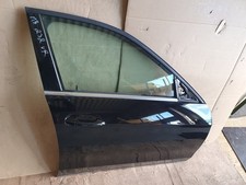 232* Mercedes W212 Kombi T&uuml;r vorne Rechts Beifahrer  F. 040 (Schwarz - Unilack)