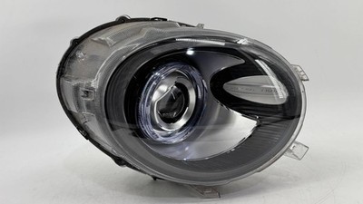 ORA Funky Cat 2024 Headlight GWQZHDD17 CEN34578
