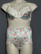 Vintage Vassarette Set Bra 36C And Large Panty Pastel Floral Satin Stretch