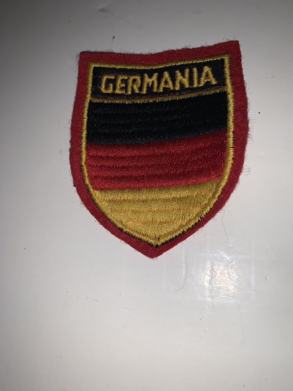 Bild 1 von 2
