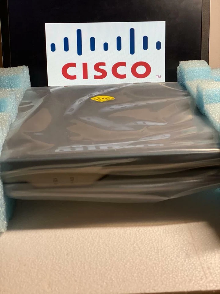 Cisco 1800 Series Cisco 1841 V05 Integrated Services Router - Image 4 of 4