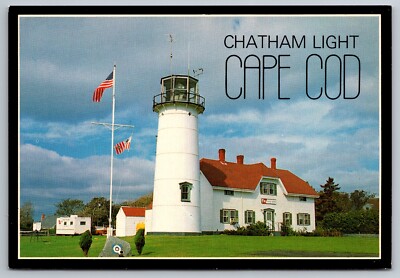 Chatham Lighthouse. Cape Cod, Mass Continental Postcard