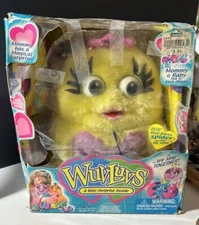 NEW Wuv Luvs Electronic Plush Toy Trendmasters 1999 Mommy And Baby Egg Yellow