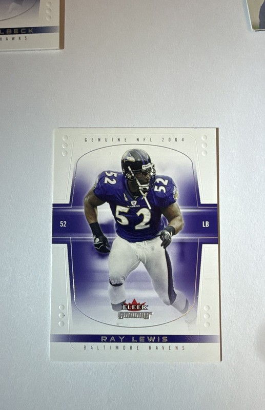 2004 Fleer Genuine - Ray Lewis #27