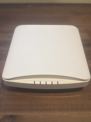 Access Networks A550 Dual-Band 2x2:2 802.11ax Wi-Fi 6 Access Point Ruckus R550