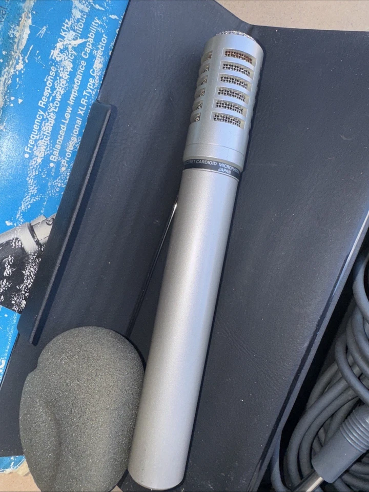 Realistic 33-1080 Back Electret Cardioid Microphone W/cord - Image 2 of 4