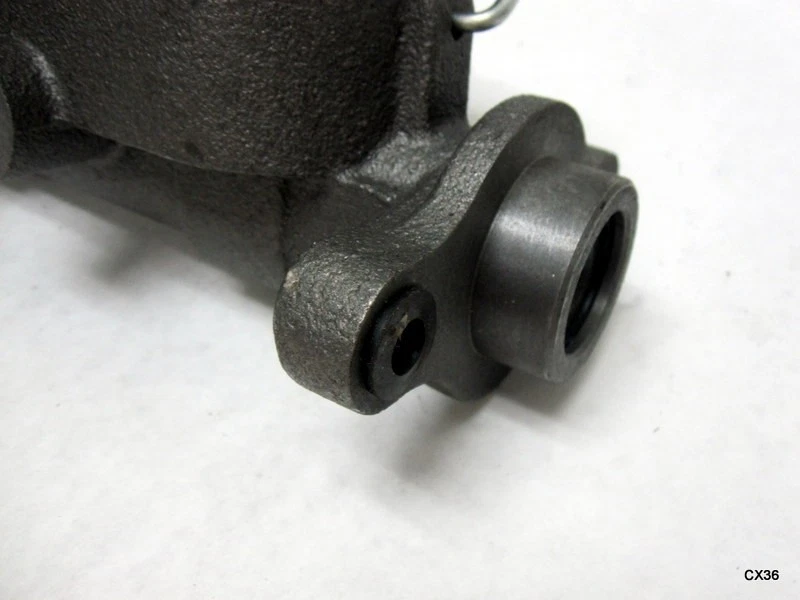 制动主缸 M900161 适用于 1975 - 1980 年福特格拉纳达 1975 - 179 水星山猫 — 第 3/4 张图片