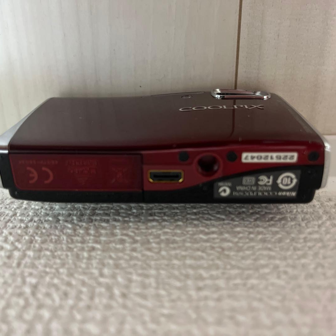 NIKON Coolpix S51 Compact Digital Camera Wine Red 8.28 MP 3x zoom
