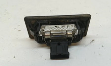 SKODA SUPERB II 3T4 Kennzeichenbeleuchtung 8T0943021 1.60 Diesel 77kw 31305330