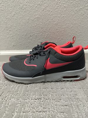 Women’s Nike Air Max Thea Size 10 599409-014