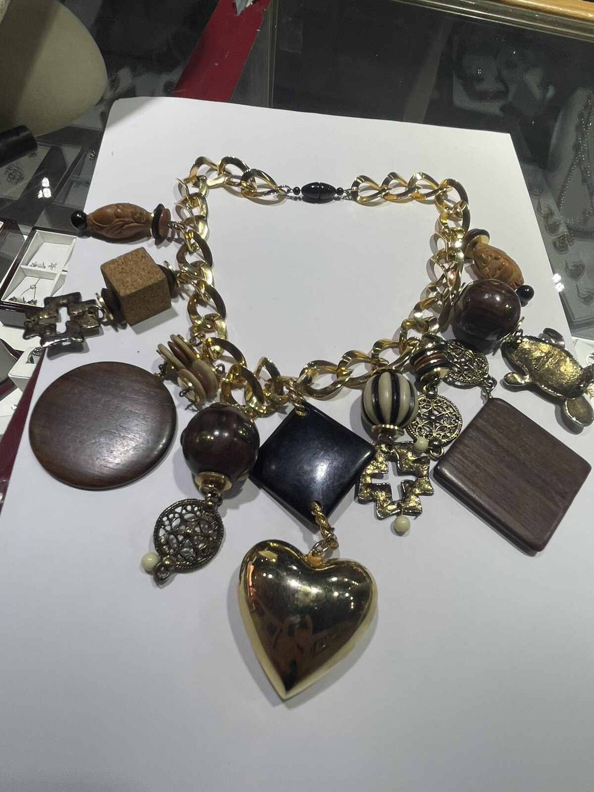 Vintage Les Bernard Bold Gold Charm Heart Buddha Cho… Gem