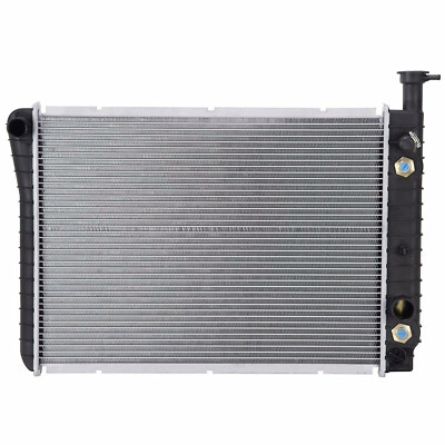 RAYTEN CU924 Radiator For Chevrolet Astro 85-90 GMC Safari 85-90 2.5 L4