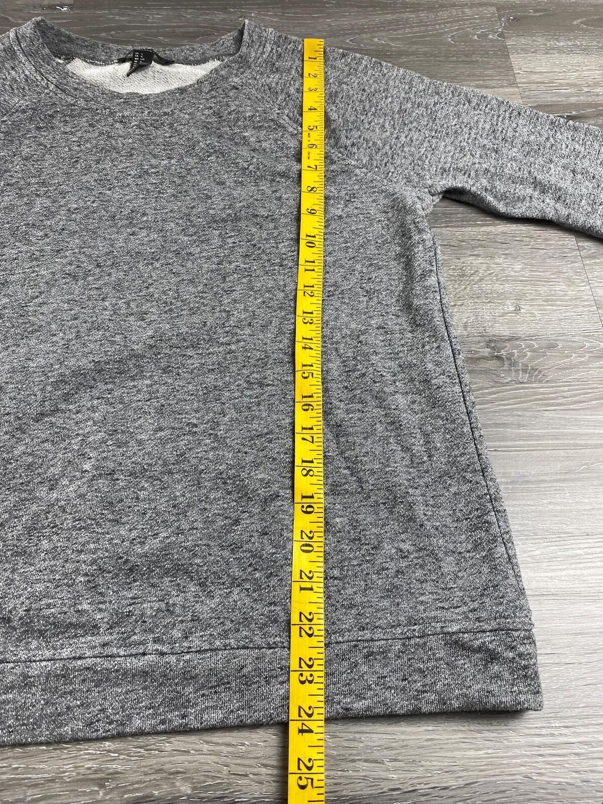 FOREVER 21 Round Neck Pullover Gray Sweatshirt Wo… - image 11