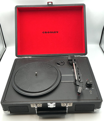 Crosley Cruiser Deluxe CR8005A-BK 3-Speed Suitcase Turntable Black Portable