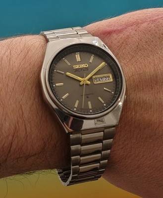 Vintage 1976 Seiko 5 Actus Automatic Sonnenschliff