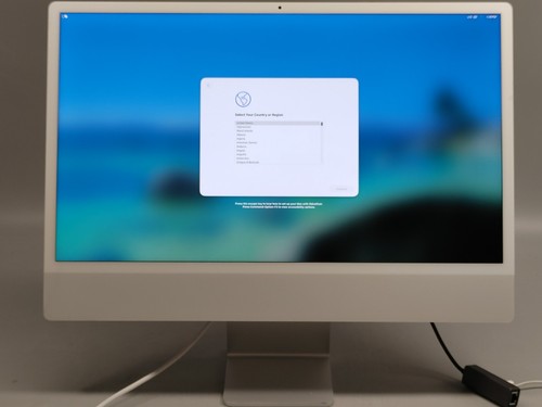 2021 iMac 24" MGPK3LL/A   A2438 M1 8CPU/8GPU  3.2 Ghz  8GB RAM  256GB SSD