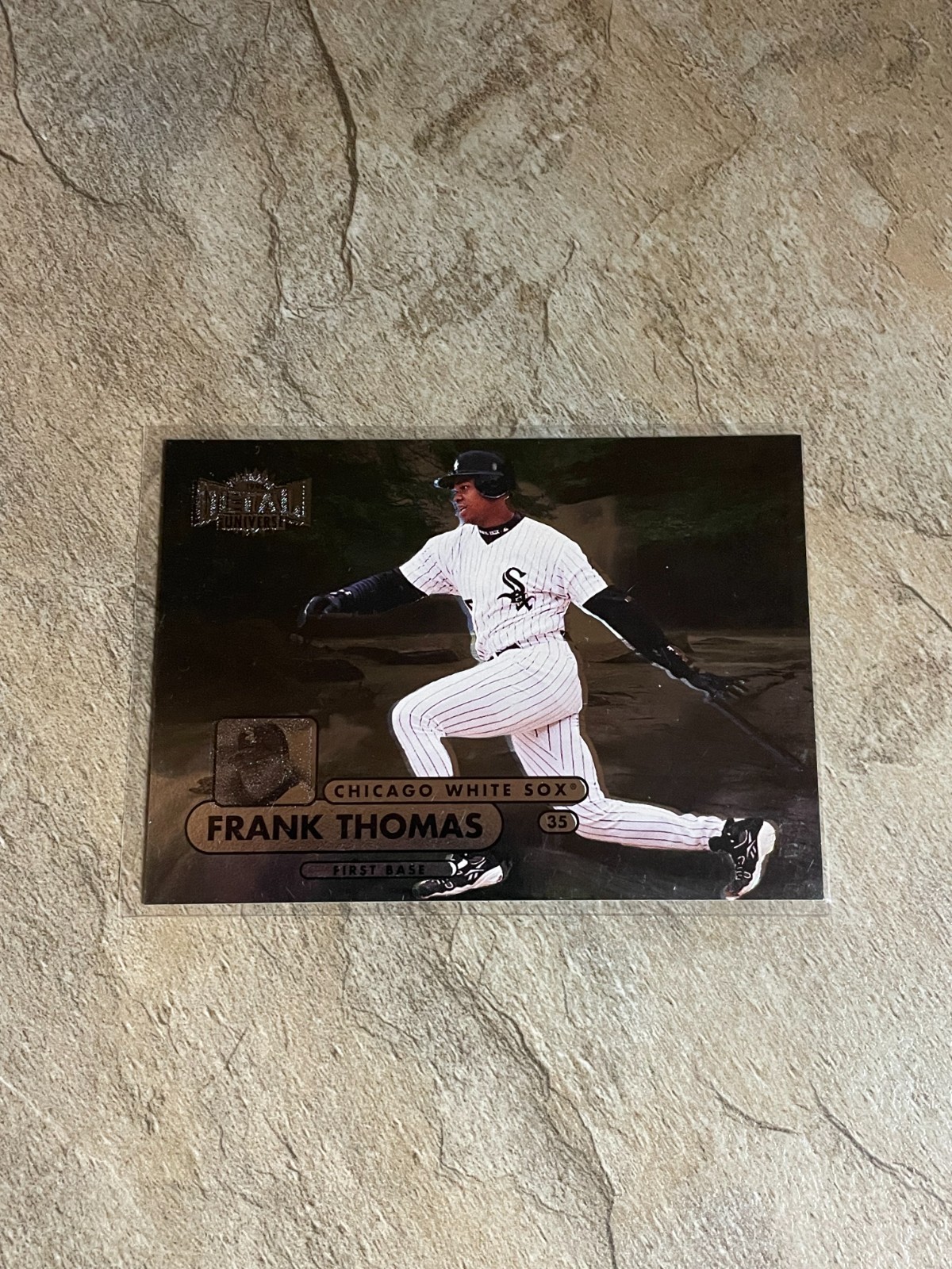 1998 Metal Universe Frank Thomas #175