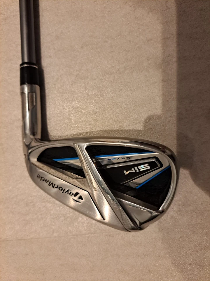 TAYLORMADE SIM MAX IRONS 5-PW GRAPHITE REGULAR FLEX GRAPHITE SHAFTS - Image 2 of 4