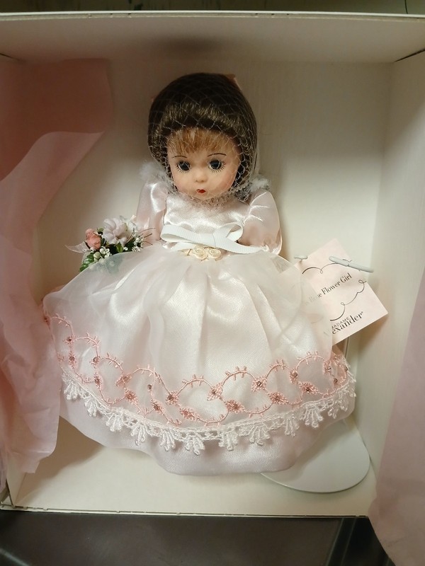 Madame Alexander Trellis Rose Flower Girl 8" Doll
