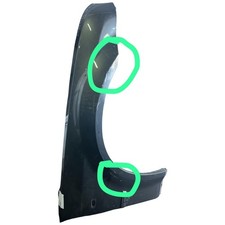 PARAFANGO ANTERIORE DESTRO PER CHRYSLER 300 C Berlina (04>)