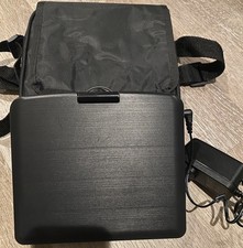 Onn 7" Portable DVD Player Bundle, Built-in Stereo Speaker ONA17AV041 - TESTED