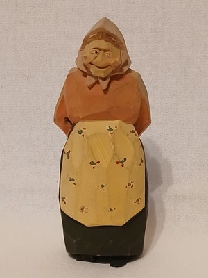 Vintage MCM 1950 signed Folk Art Handcrafed Country Old Women Figurine
