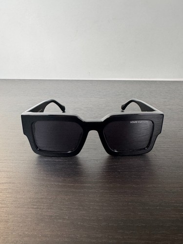 Louis Vuitton Z1579E Sonnenbrille Schwarz Eckig Oversized LV Logo - Bild 1 von 6