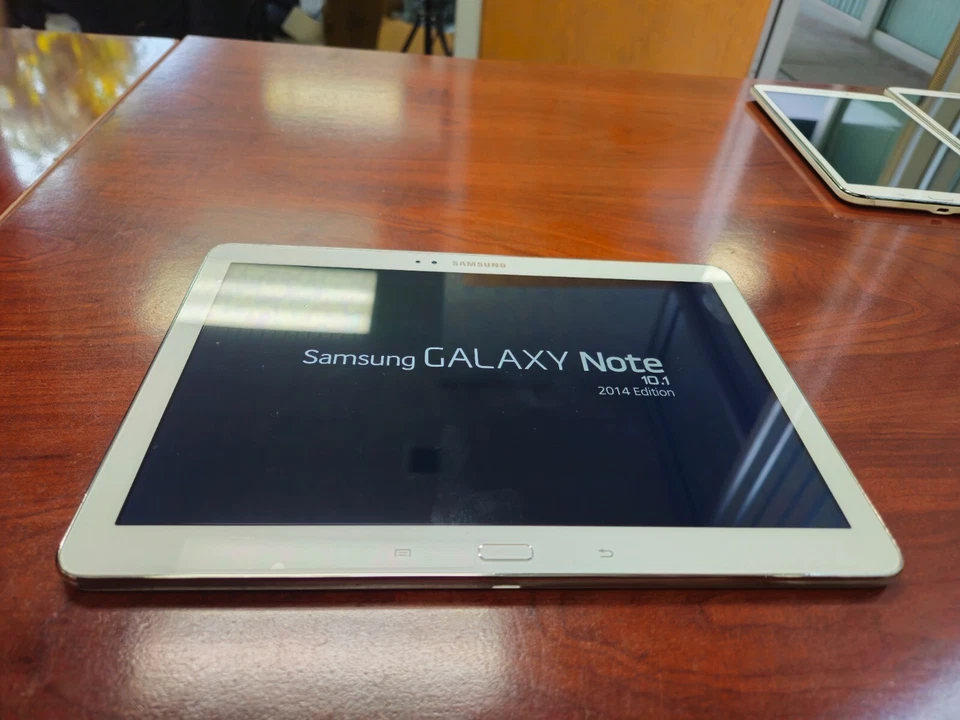 Used Samsung Galaxy Note 2014 Edition SM-P600 32GB, Wi-Fi, 10.1in - White - Image 3 of 4