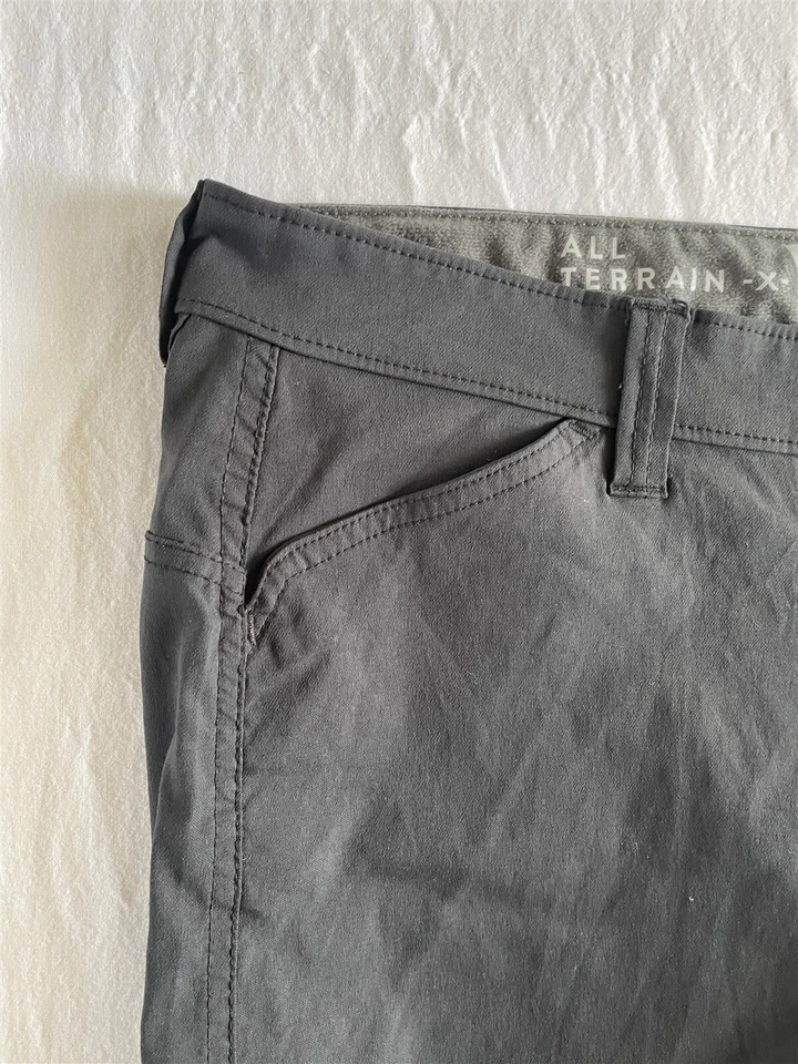 Pantalones Cortos Wrangler 40x9" Gris Todo Terreno X Gear Cremallera Bolsillo Carga Para Hombre Foto 2 de 4