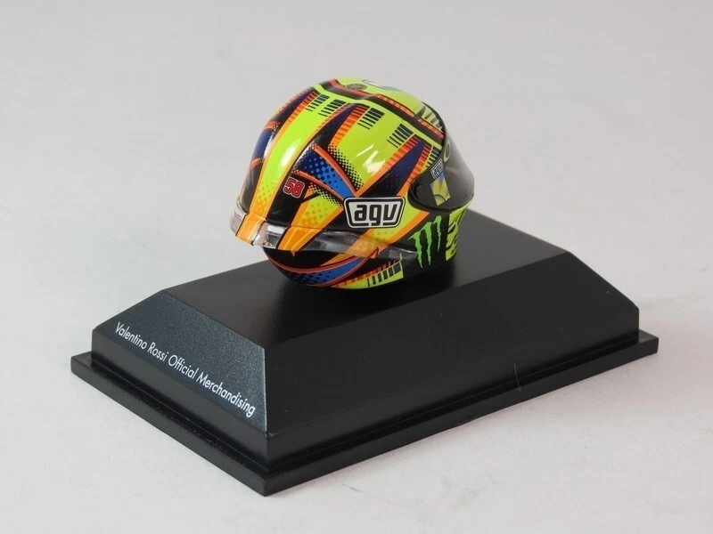 Minichamps Valentino Rossi AGV Helmet MotoGP 2015 1/8 398150046 - Image 3 of 4