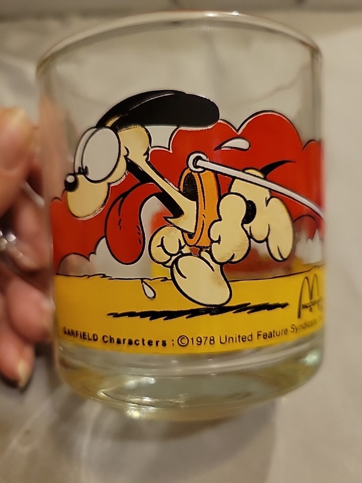 Vintage 1978 Garfield Glass Mugs from McDonalds "Use Your Friends Wisely" eBay