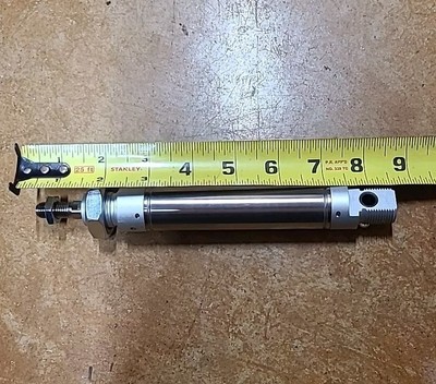 1PCS NEW FESTO DSNU-25-70-PPV-A-Q 193991 L460 CYLINDER P-MAX 10 BAR
