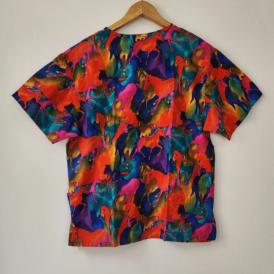 VTG Unisex Scrub Top Colorful Wild Horses Print Size S Cotton Vibrant Medical - Image 2 of 4