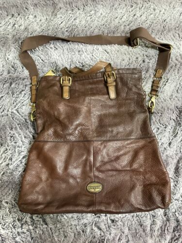 FOSSIL  Explorer  Large  Brown  Leather Fold Over 