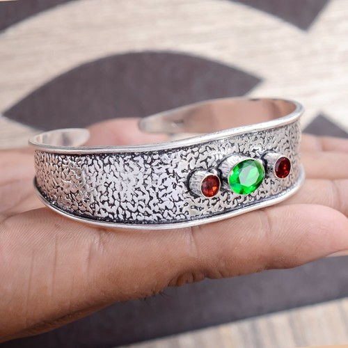 Chrome Diopside, Garnet Cut Gemstone 925 Sterling Silver Handmade Bracelet Cuff - Picture 2 of 8