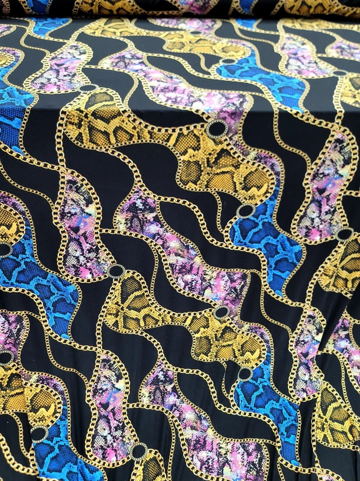 Tela tejida de spandex negra con estampado de animales de serpiente azul amarillo elástica por yarda rosa Foto 4 de 4